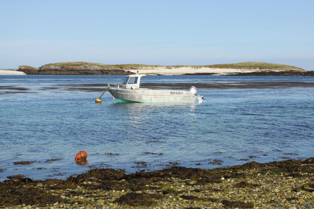 Sur l’île de Quéménès Sur l’île de Quéménès