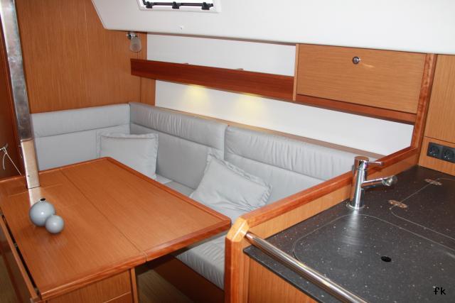 Bavaria 32 Cruiser - Photo 9