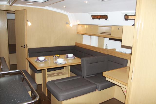 Bavaria 45 Cruiser - Photo 6