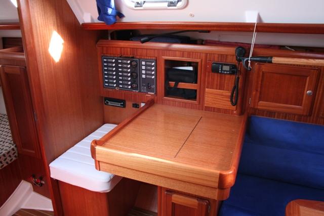 Dufour 36 Classic - Photo 10