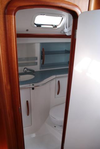 Dufour 36 Classic - Photo 13