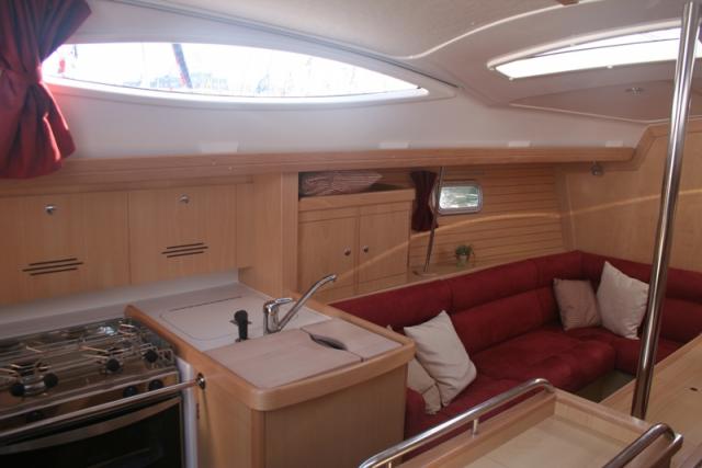 Feeling 36 - Photo 17