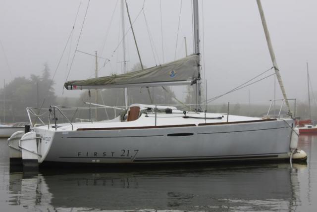 First 21.7 - Photo 4