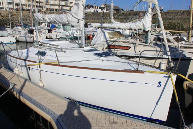 First 260 Spirit - Photo 9