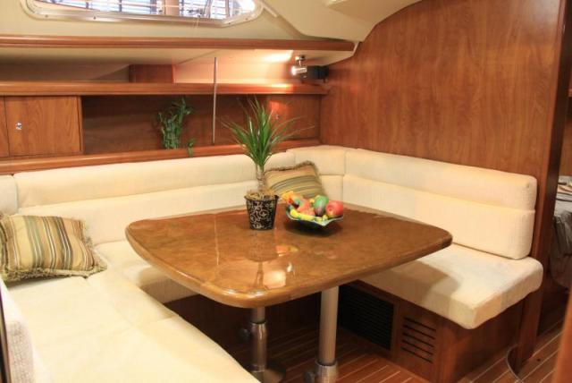 Hunter 41 DS - Photo 4