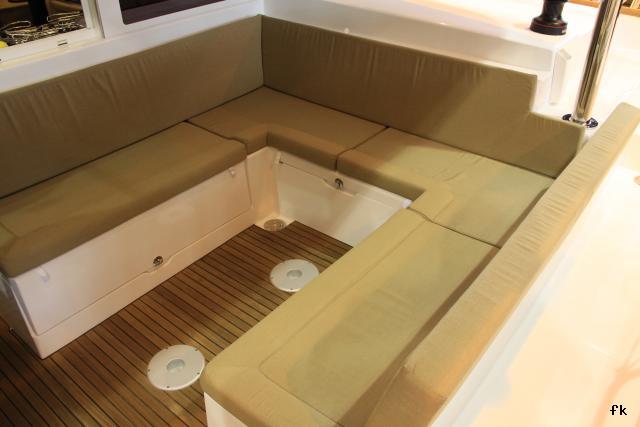 Lagoon 400 - Photo 3