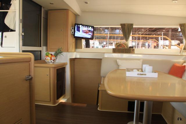 Lagoon 400 - Photo 6