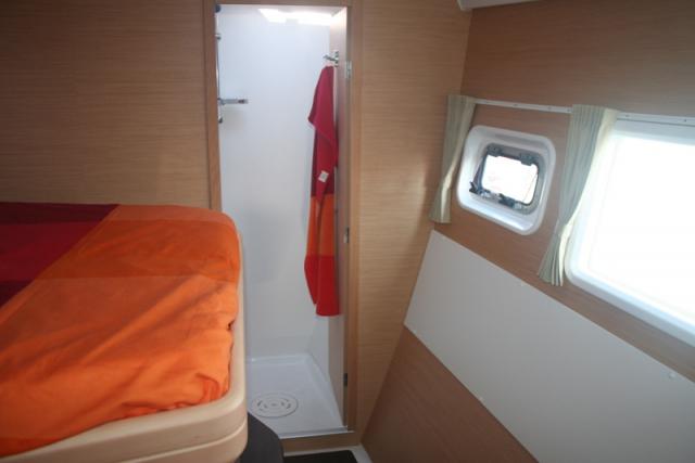 Lagoon 420 - Photo 9