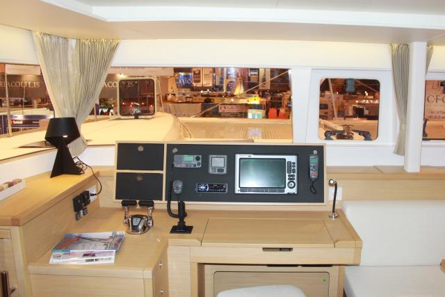 Lagoon 450 - Photo 14