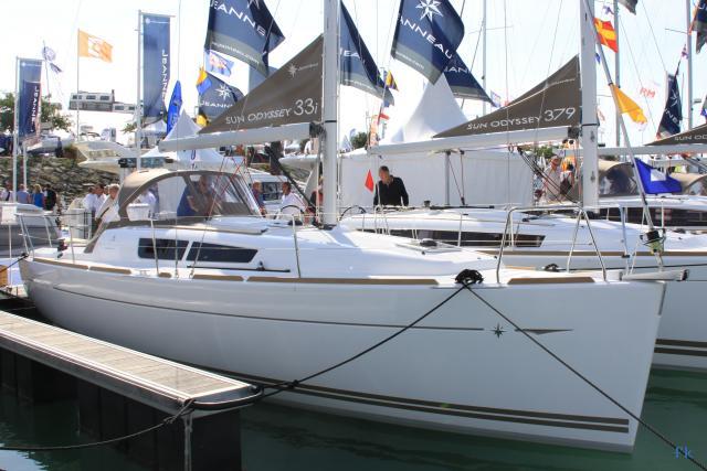 Sun Odyssey 33i - Photo 4