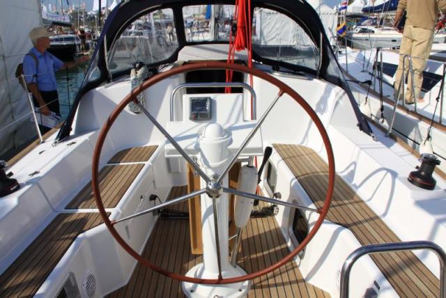 Sun Odyssey 33i - Photo 9