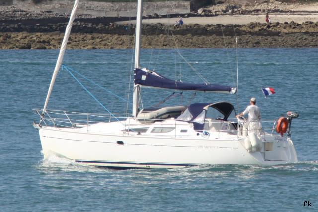 Sun Odyssey 35 - Photo 3