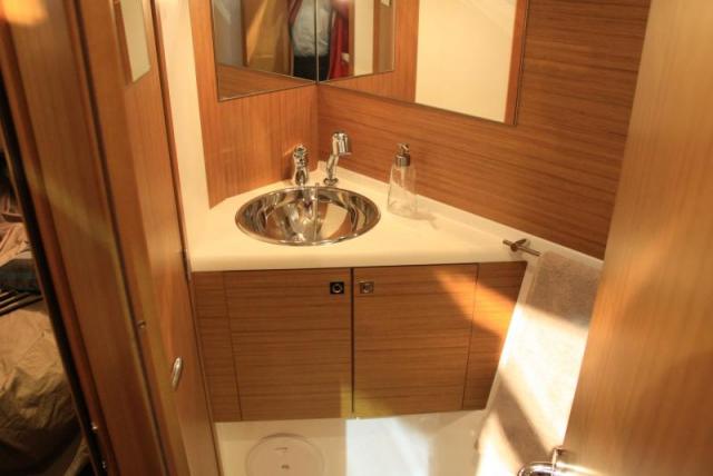 Sun Odyssey 45 DS - Photo 14